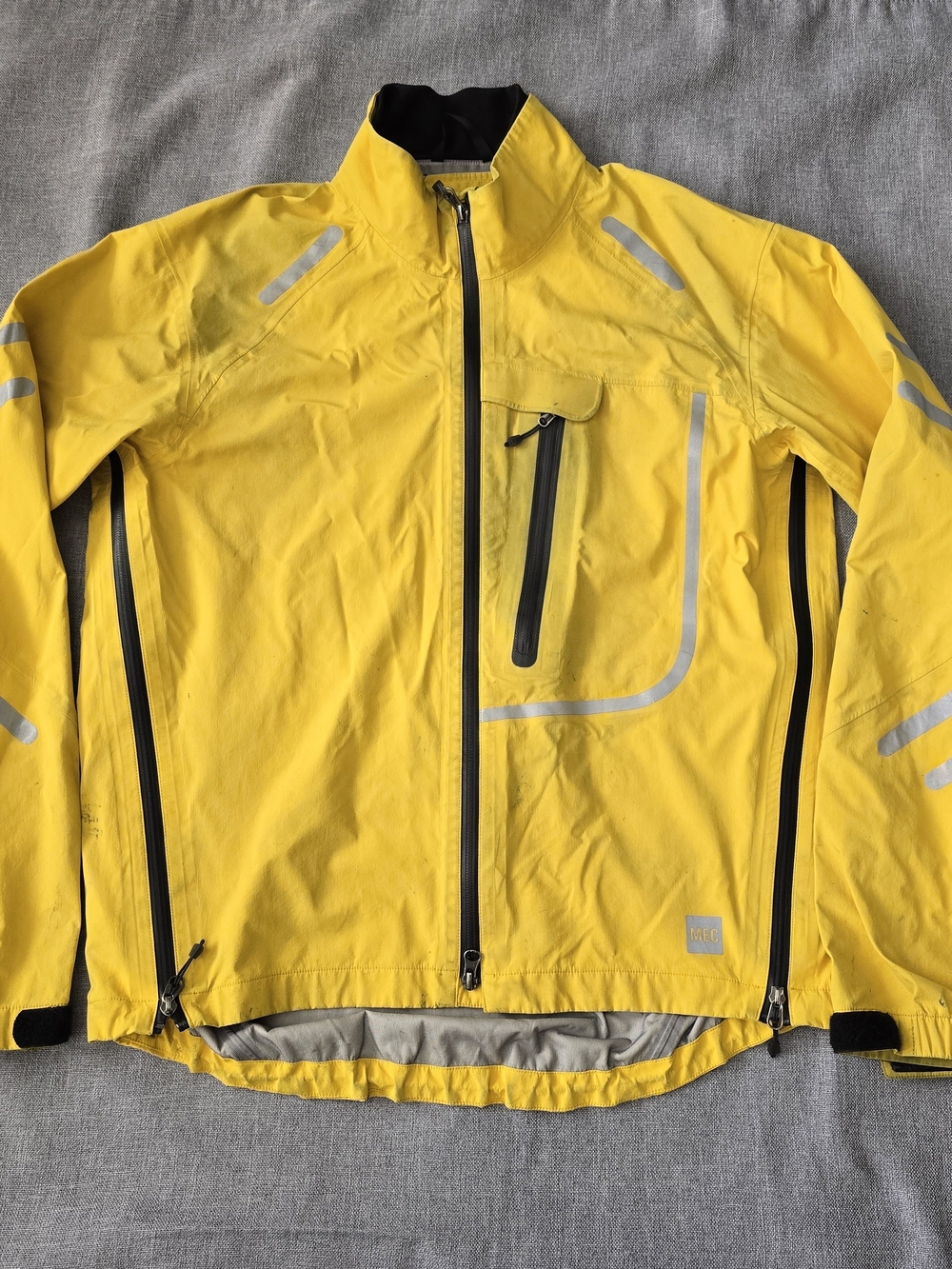 MEC Men's Pertex Performance Hi Visibility Rain Jacket Yellow Medium